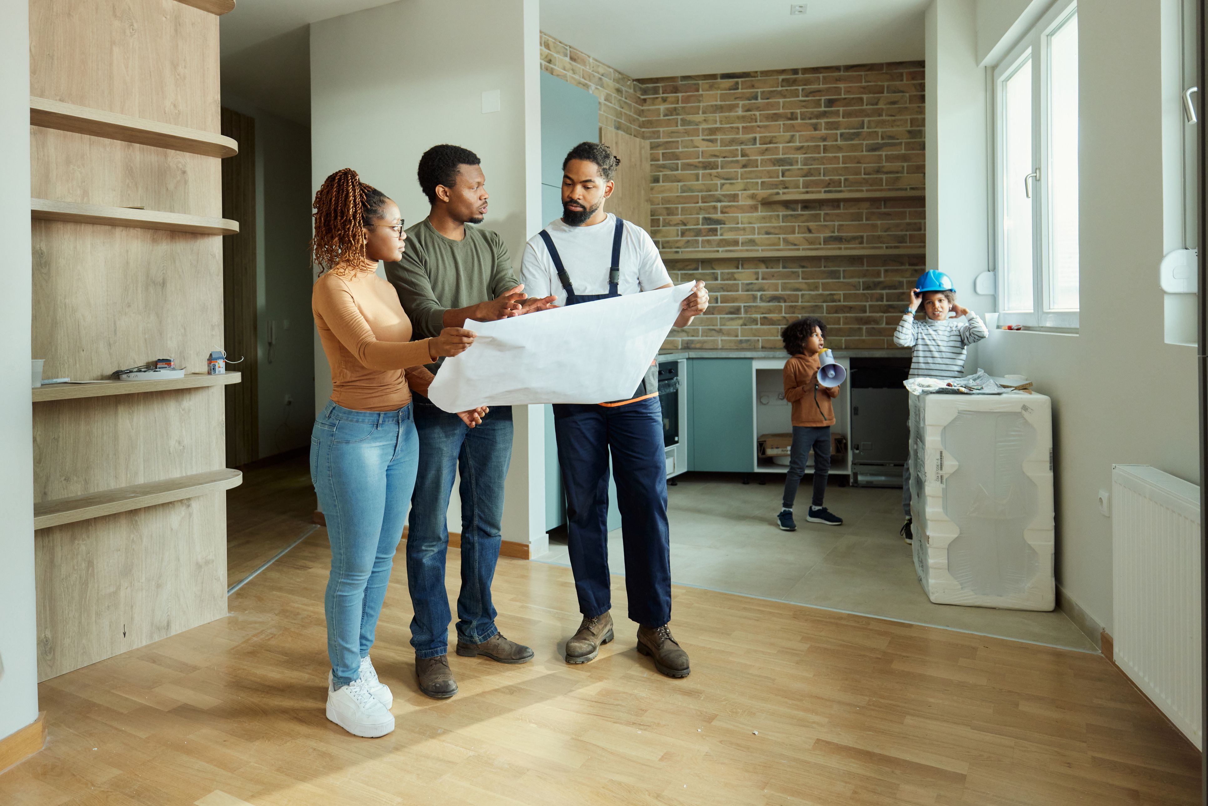Étude de cas : Comment un designer a utilisé les revêtements adhésifs pour une déco à petit budget 