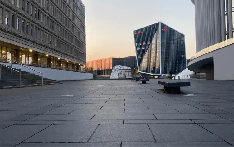 Париж